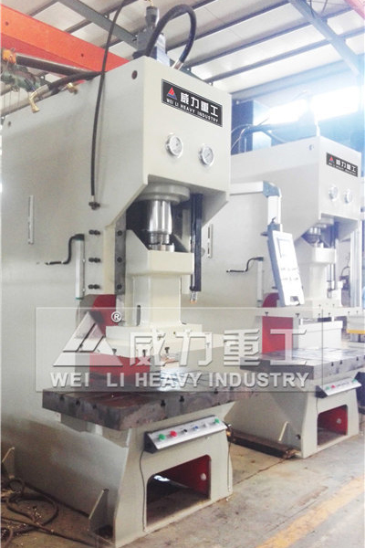 100噸液壓沖床深喉口